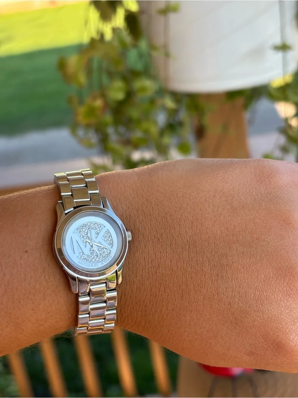 Michael Kors Silver tone elegant Bracelet Watch